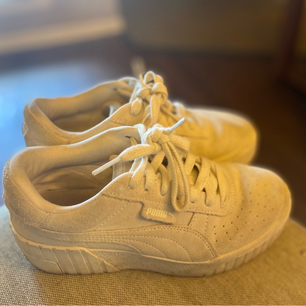 Puma “Cali” Wedge sz. 6.5